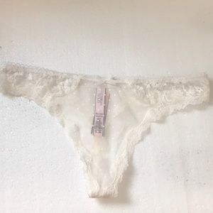NWT Victoria Secret Thong